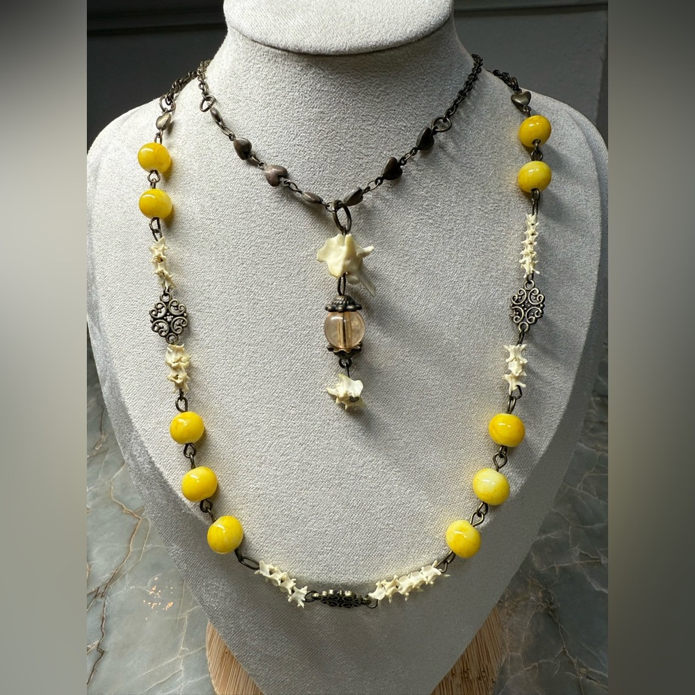 Chic Yellow and Cream Beaded Necklace